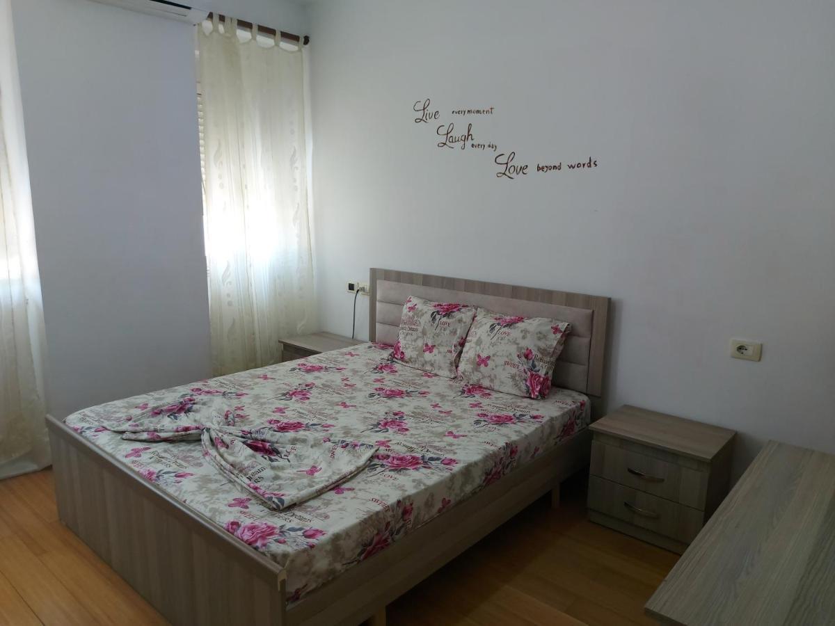 Nm - Apartment 2 Дуррес Экстерьер фото