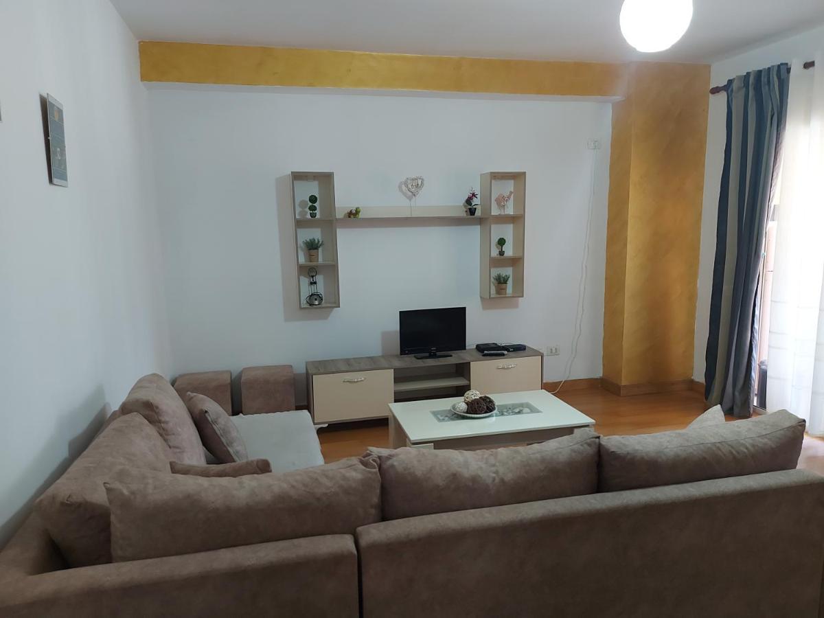 Nm - Apartment 2 Дуррес Экстерьер фото