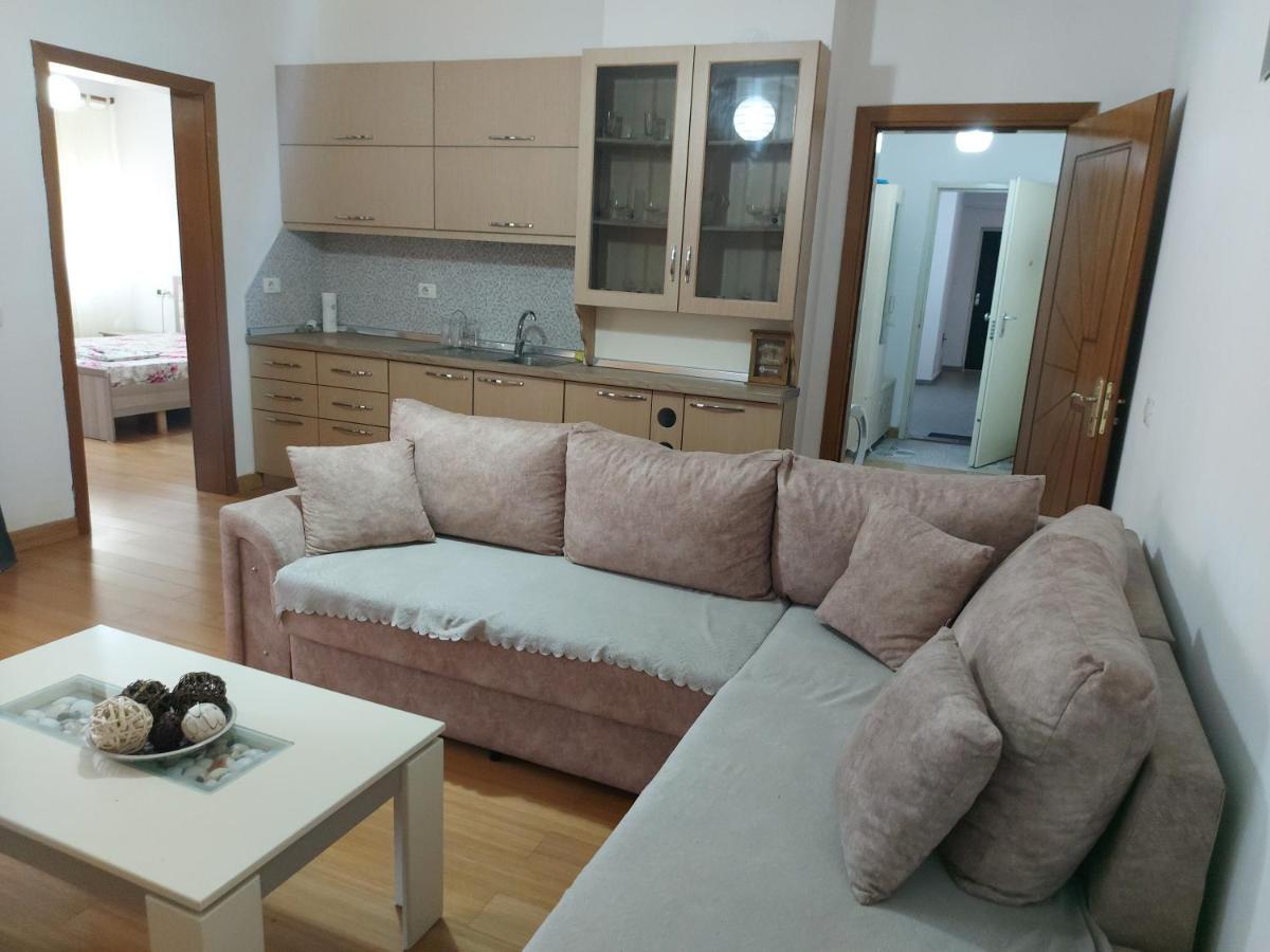 Nm - Apartment 2 Дуррес Экстерьер фото